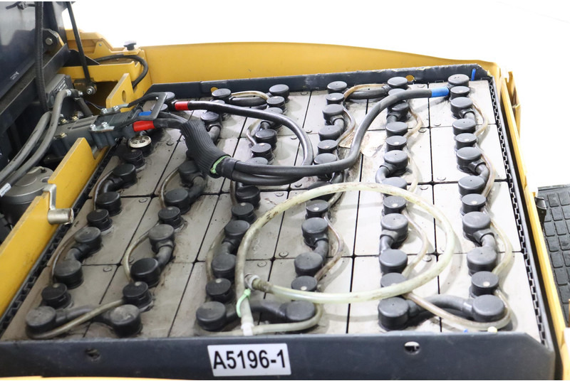 Caterpillar EP20PNT - Forklift listrik: gambar 4 Caterpillar EP20PNT - Forklift listrik: gambar 4