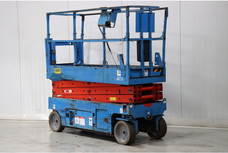 Genie GS-2032 - Scissor lifts: gambar 1 Genie GS-2032 - Scissor lifts: gambar 1