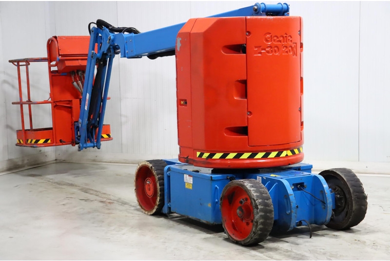 Genie Z-30/20N RJ - Boom artikulasi: gambar 4 Genie Z-30/20N RJ - Boom artikulasi: gambar 4