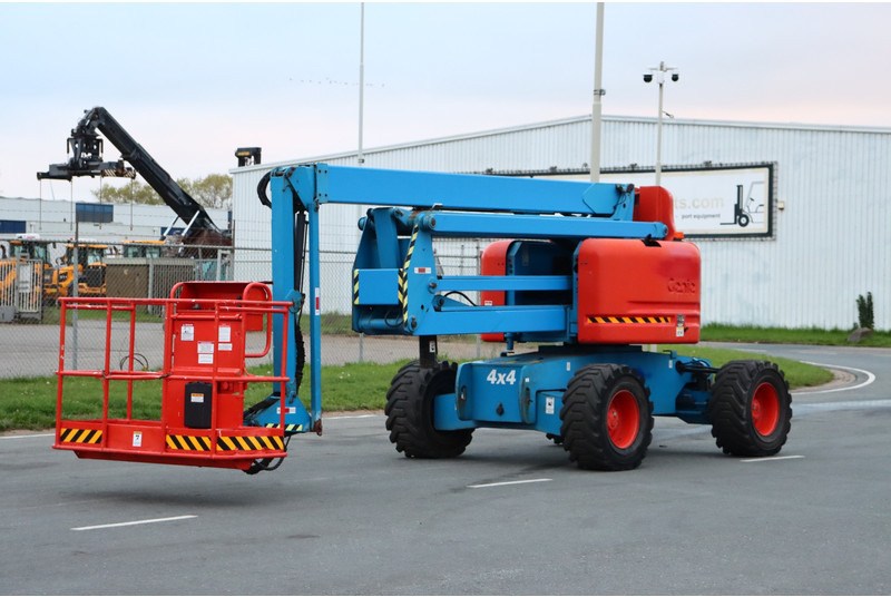 Genie Z-60/34 - Boom artikulasi: gambar 4 Genie Z-60/34 - Boom artikulasi: gambar 4