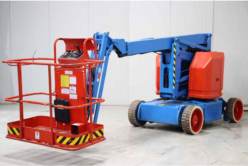 Genie Z34/22N - Boom artikulasi: gambar 4 Genie Z34/22N - Boom artikulasi: gambar 4
