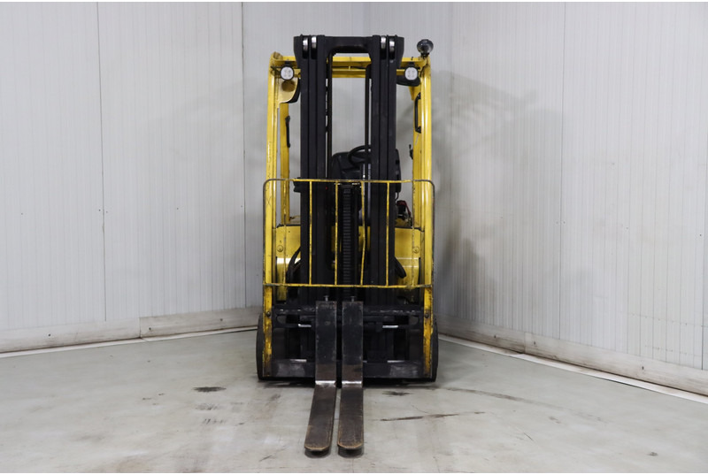Hyster J1.8XNT - Forklift listrik: gambar 4 Hyster J1.8XNT - Forklift listrik: gambar 4