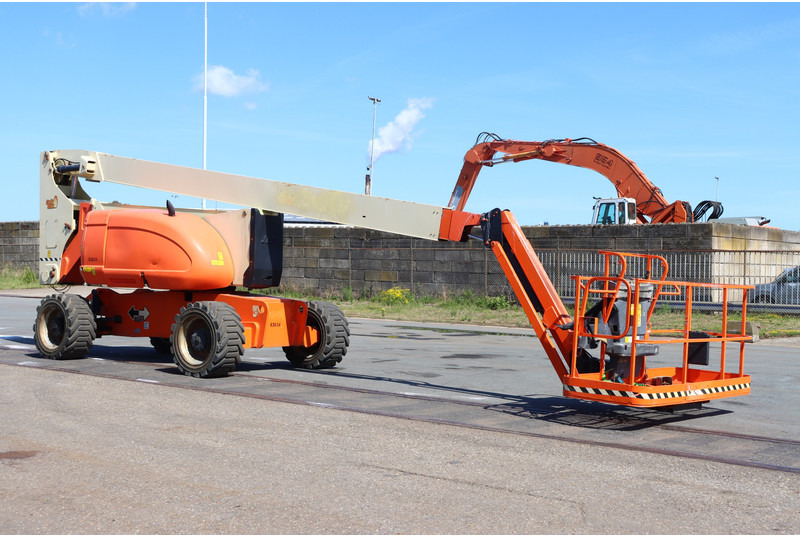JLG 800AJ - Boom artikulasi: gambar 1 JLG 800AJ - Boom artikulasi: gambar 1