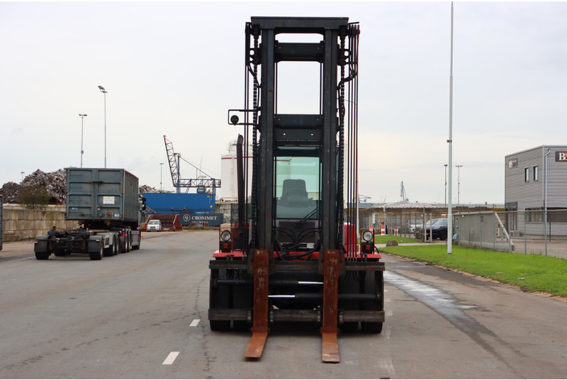 Kalmar DCE120-6 - Forklift diesel: gambar 3 Kalmar DCE120-6 - Forklift diesel: gambar 3