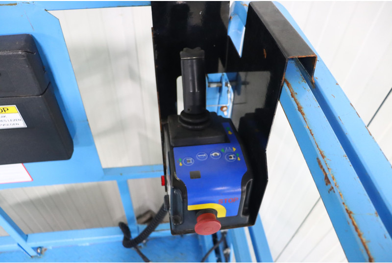 Mantall XE140W - Scissor lifts: gambar 2 Mantall XE140W - Scissor lifts: gambar 2