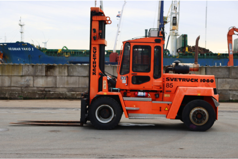 Svetruck 1060-30 - Forklift diesel: gambar 5 Svetruck 1060-30 - Forklift diesel: gambar 5