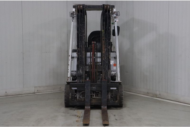 TCM FB20-E1 - Forklift listrik: gambar 2 TCM FB20-E1 - Forklift listrik: gambar 2