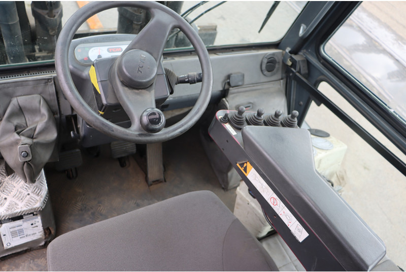 TCM FD80-2 - Forklift diesel: gambar 2 TCM FD80-2 - Forklift diesel: gambar 2