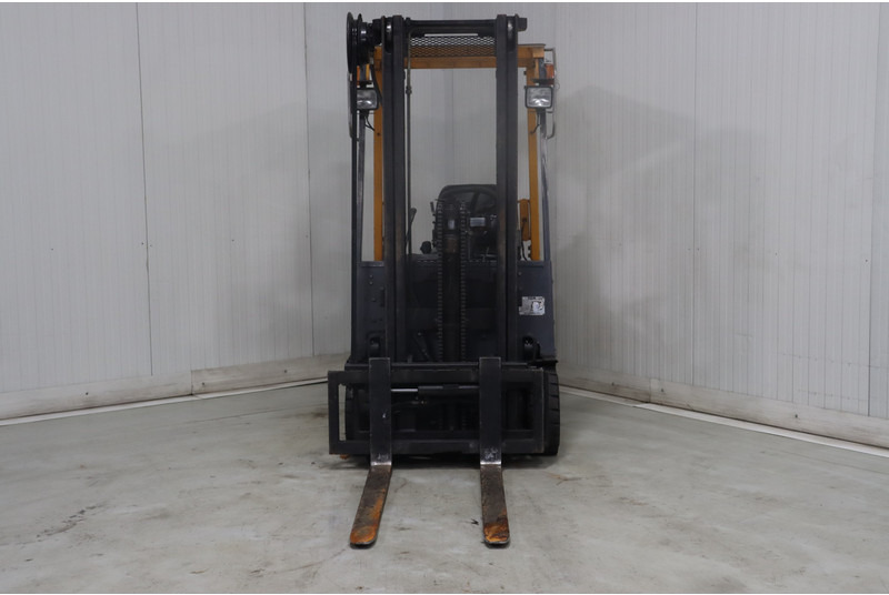 TCM FTB18 - Forklift listrik: gambar 4 TCM FTB18 - Forklift listrik: gambar 4