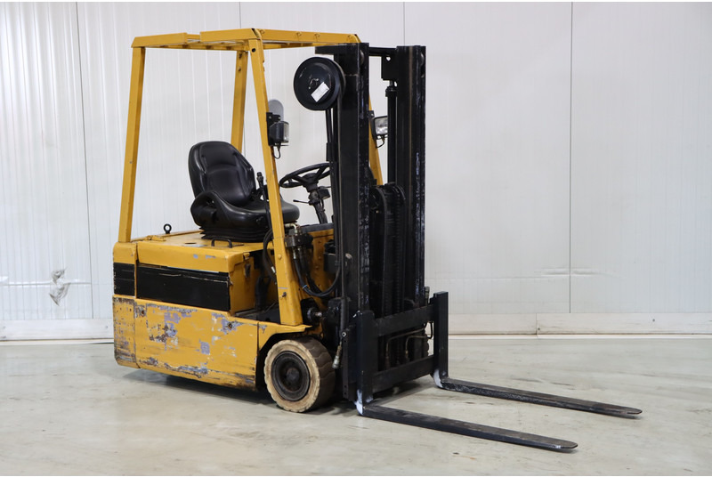 TCM FTB18S2 - Forklift listrik: gambar 1 TCM FTB18S2 - Forklift listrik: gambar 1