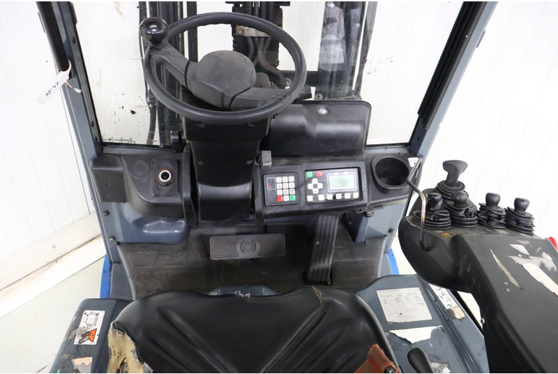 Toyota 8FBE16T - Forklift listrik: gambar 2 Toyota 8FBE16T - Forklift listrik: gambar 2