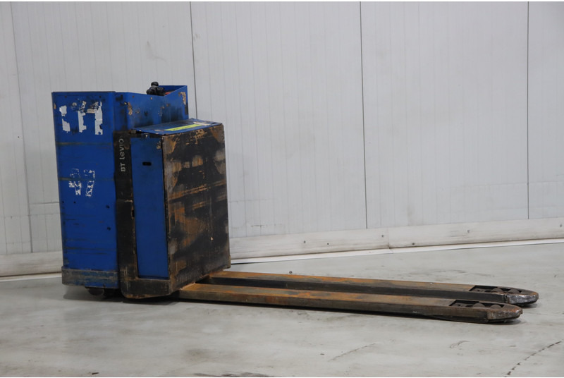 Toyota LSE200 - Pengambil pesanan: gambar 1 Toyota LSE200 - Pengambil pesanan: gambar 1