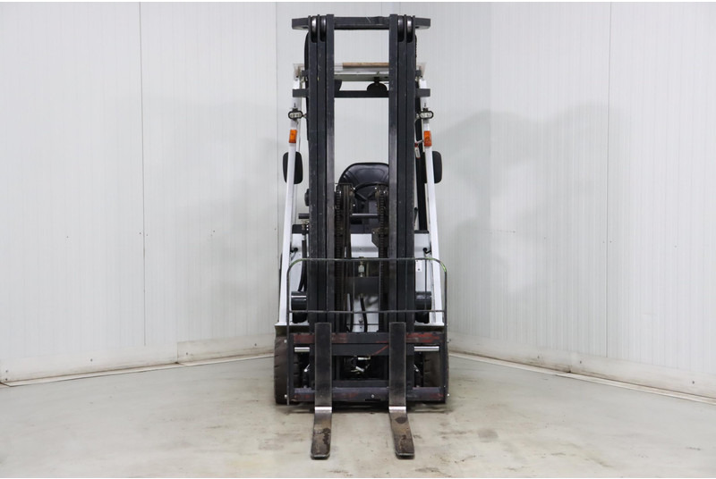 UniCarriers A1N1L15Q - Forklift listrik: gambar 2 UniCarriers A1N1L15Q - Forklift listrik: gambar 2