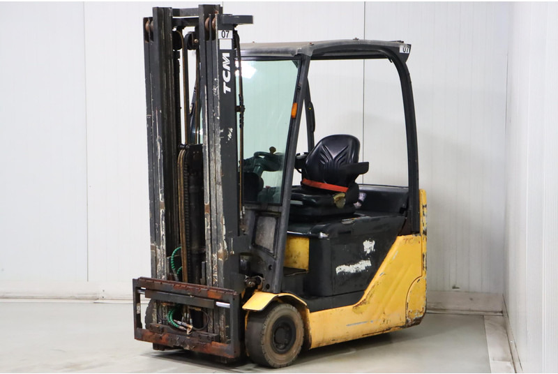 UniCarriers AG2N1L16Q - Forklift listrik: gambar 3 UniCarriers AG2N1L16Q - Forklift listrik: gambar 3