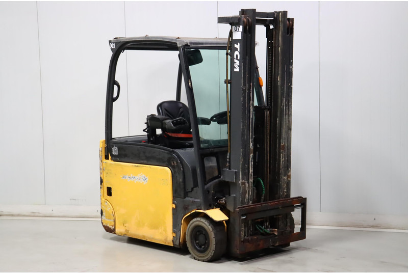 UniCarriers AG2N1L16Q - Forklift listrik: gambar 1 UniCarriers AG2N1L16Q - Forklift listrik: gambar 1