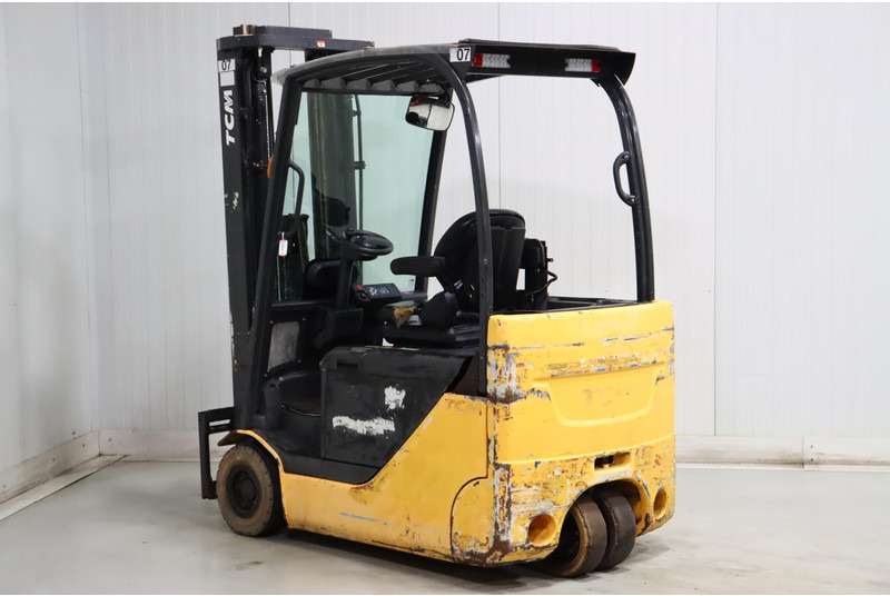 UniCarriers AG2N1L16Q - Forklift listrik: gambar 4 UniCarriers AG2N1L16Q - Forklift listrik: gambar 4