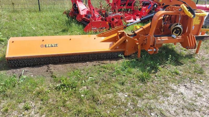 Berti TRINCIARGINI WING 250 - Mesin pemotong chopper/ Mulcher: gambar 3 Berti TRINCIARGINI WING 250 - Mesin pemotong chopper/ Mulcher: gambar 3