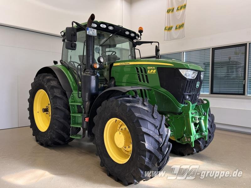 John Deere 6195R - Traktor: gambar 3 John Deere 6195R - Traktor: gambar 3