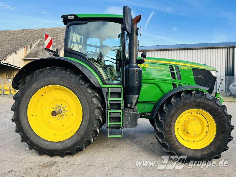 John Deere 6250R ULTIMATE CommandPro - Traktor: gambar 4 John Deere 6250R ULTIMATE CommandPro - Traktor: gambar 4