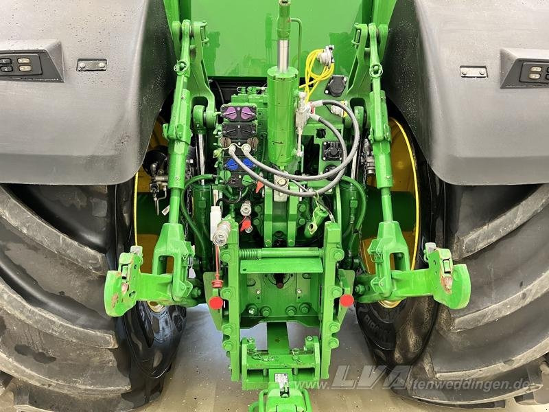 Traktor John Deere 7R 330: gambar 8
