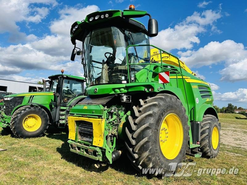 John Deere 8300 - Traktor: gambar 1 John Deere 8300 - Traktor: gambar 1