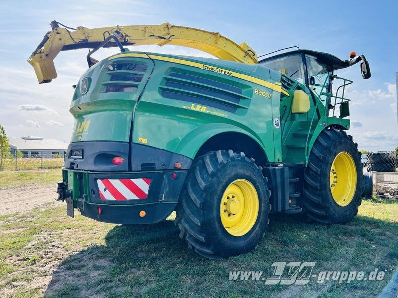 John Deere 8300 - Traktor: gambar 4 John Deere 8300 - Traktor: gambar 4