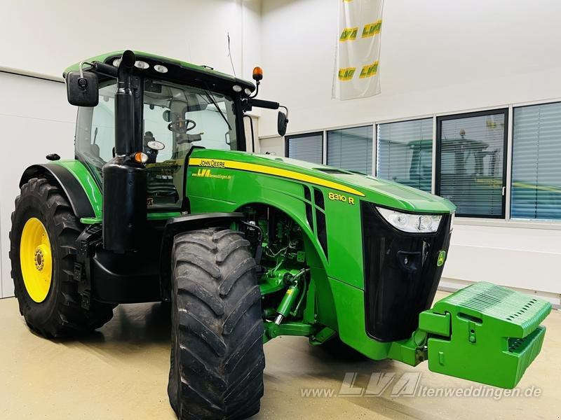 John Deere 8310R - Traktor: gambar 2 John Deere 8310R - Traktor: gambar 2