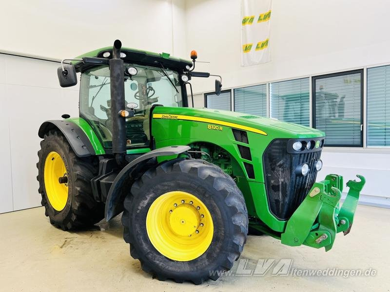John Deere 8320R - Traktor: gambar 2 John Deere 8320R - Traktor: gambar 2