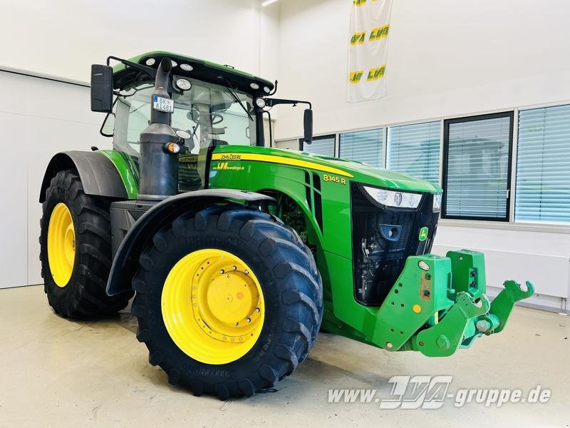 John Deere 8345R FRONT PTO - Traktor: gambar 4 John Deere 8345R FRONT PTO - Traktor: gambar 4