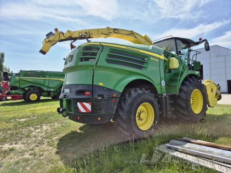 John Deere 8600i - Pemanen hijauan: gambar 3 John Deere 8600i - Pemanen hijauan: gambar 3