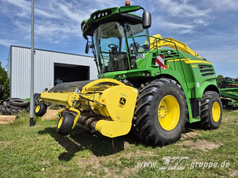 John Deere 8600i - Pemanen hijauan: gambar 1 John Deere 8600i - Pemanen hijauan: gambar 1