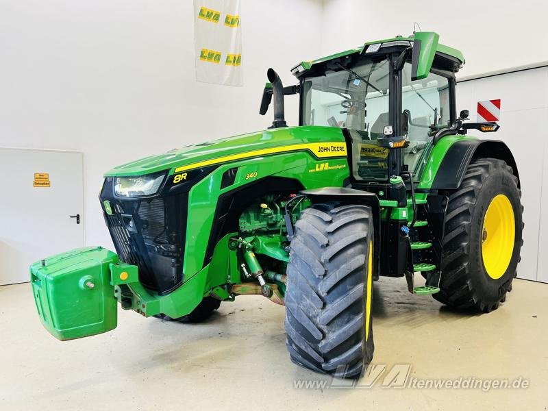 John Deere 8R 340 - Traktor: gambar 1 John Deere 8R 340 - Traktor: gambar 1