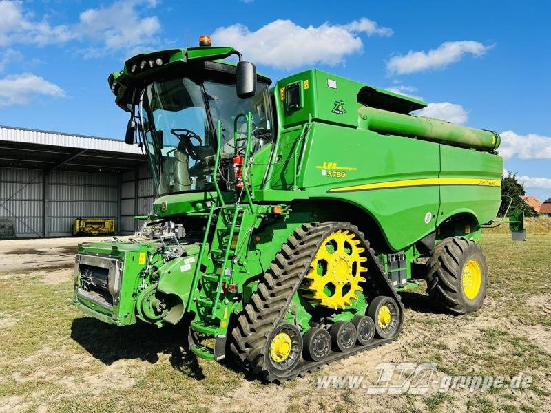 John Deere S780i ProDrive - Pemanen gabungan: gambar 1 John Deere S780i ProDrive - Pemanen gabungan: gambar 1