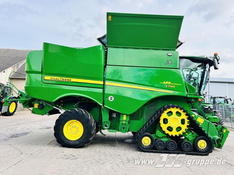 John Deere S790 - Pemanen gabungan: gambar 5 John Deere S790 - Pemanen gabungan: gambar 5