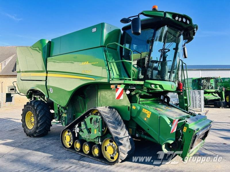 John Deere S790 - Pemanen gabungan: gambar 2 John Deere S790 - Pemanen gabungan: gambar 2