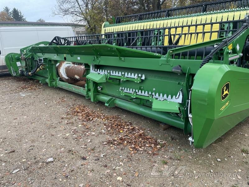 John Deere T670 i - Pemanen gabungan: gambar 4 John Deere T670 i - Pemanen gabungan: gambar 4