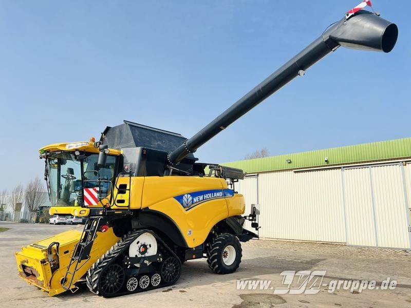 New Holland CR8080 - Pemanen gabungan: gambar 1 New Holland CR8080 - Pemanen gabungan: gambar 1