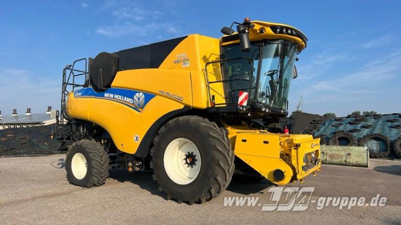 New Holland CR9.90 - Pemanen gabungan: gambar 2 New Holland CR9.90 - Pemanen gabungan: gambar 2