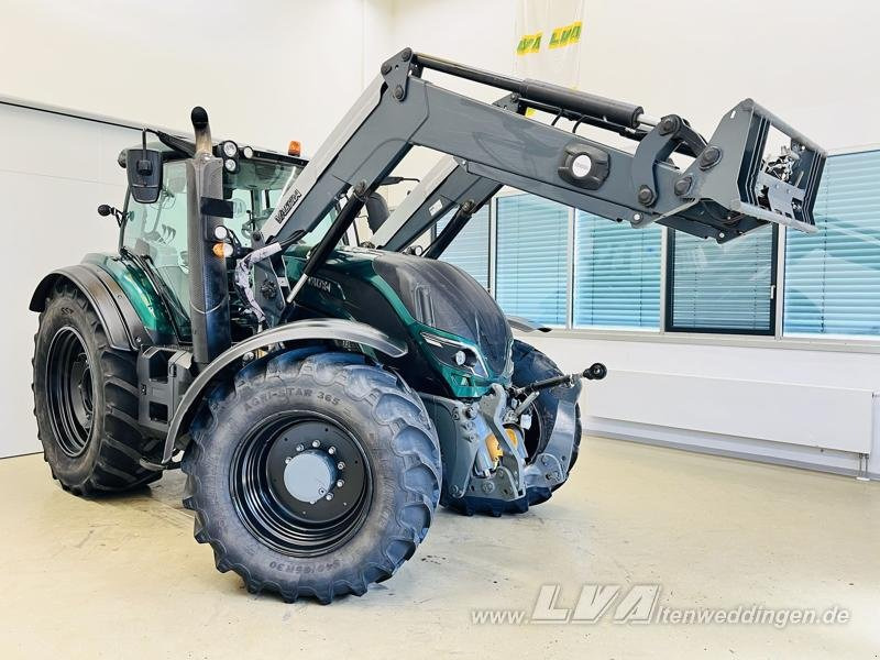 Valtra T174 - Traktor: gambar 4 Valtra T174 - Traktor: gambar 4
