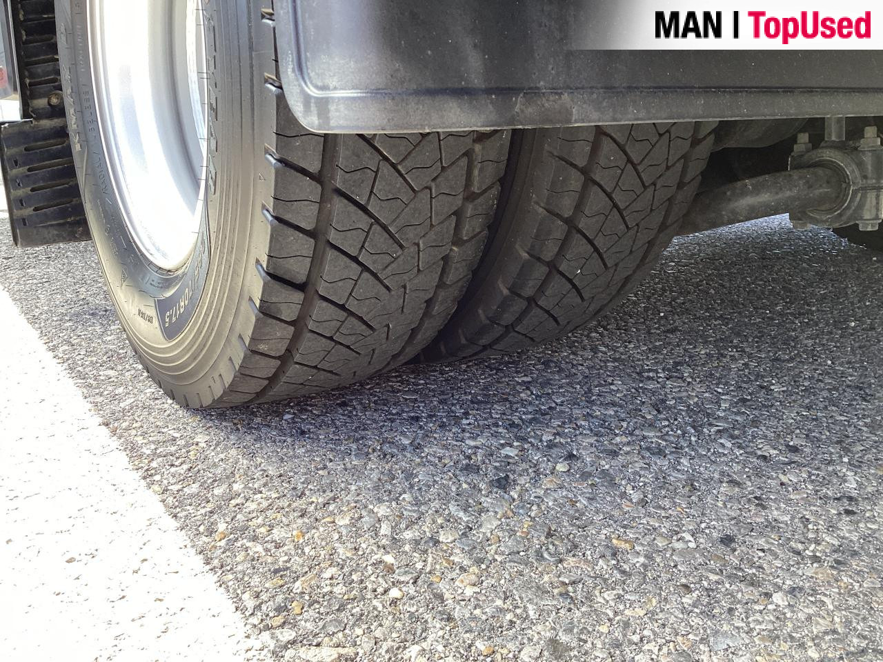 MAN TGL 12.250 4x2 BL CH - Truk box: gambar 4 MAN TGL 12.250 4x2 BL CH - Truk box: gambar 4