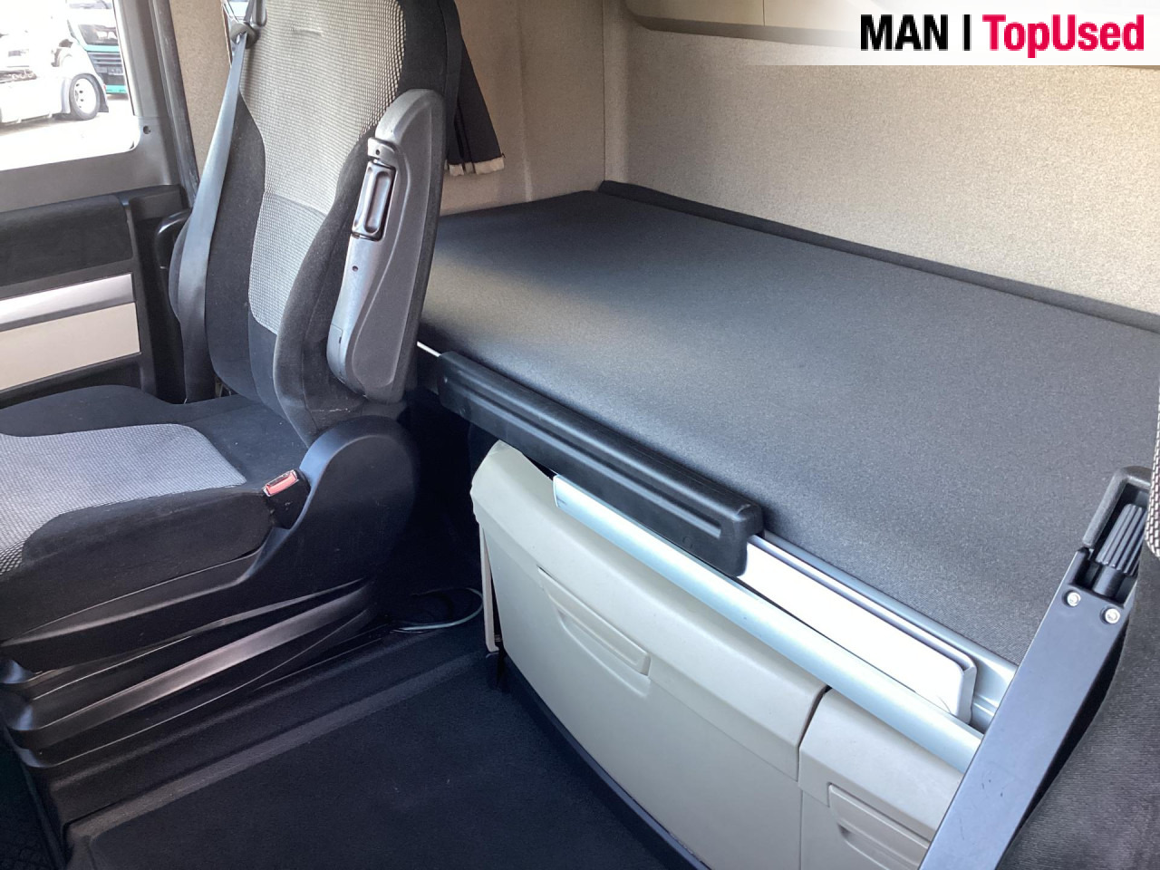 MAN TGX 18.500 4X2 BLS - Tractor head: gambar 4 MAN TGX 18.500 4X2 BLS - Tractor head: gambar 4