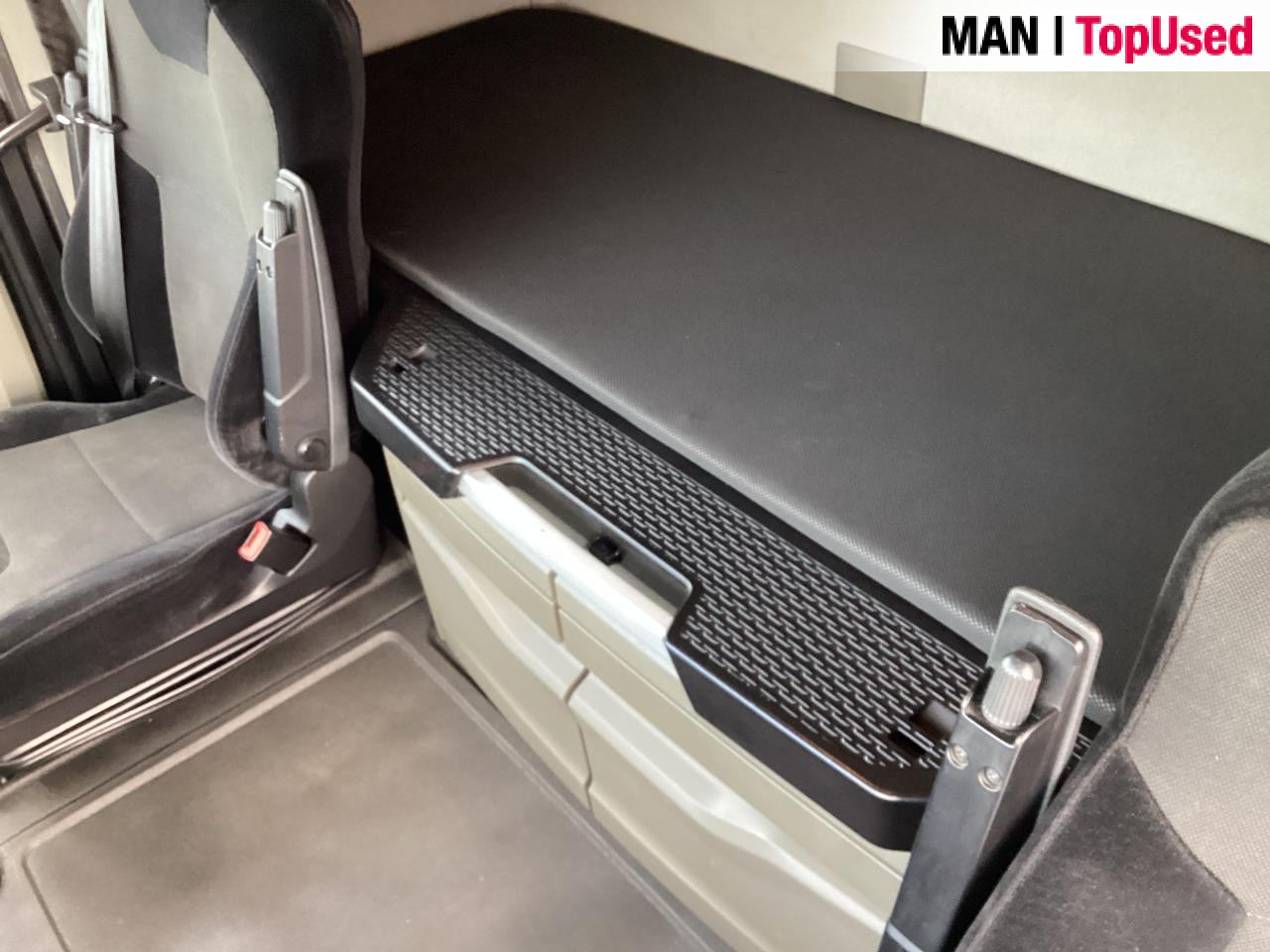 MAN TGX 18.510 4x2 BL SA - Tractor head: gambar 4 MAN TGX 18.510 4x2 BL SA - Tractor head: gambar 4