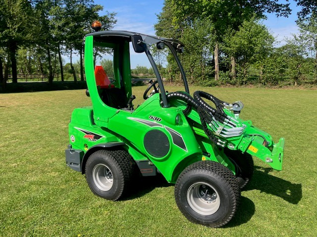 AVANT 530 TDL - Pemuat ringkas: gambar 1 AVANT 530 TDL - Pemuat ringkas: gambar 1