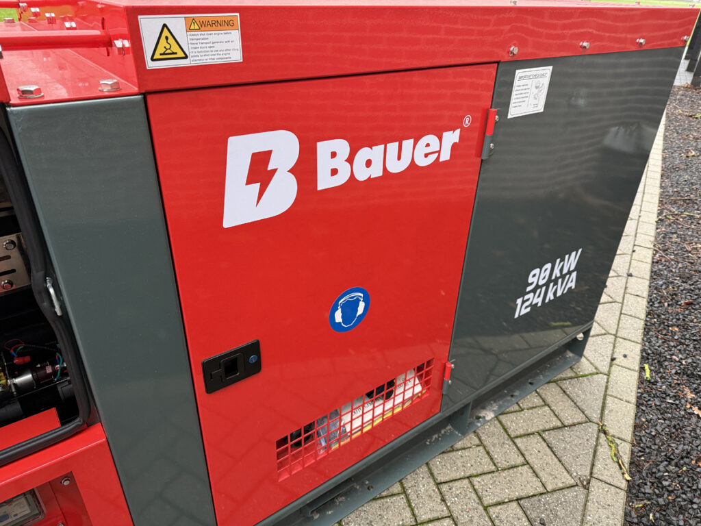 BAUER 124 KVA - Genset: gambar 4 BAUER 124 KVA - Genset: gambar 4