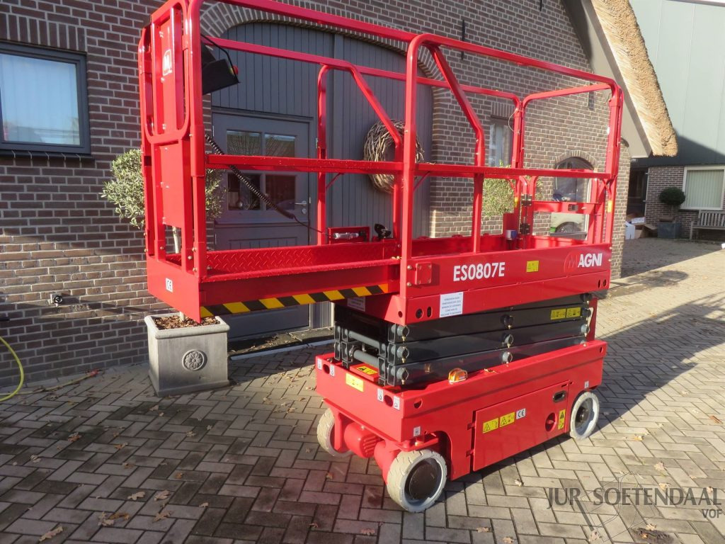 MAGNI ES0807 - Scissor lifts: gambar 1 MAGNI ES0807 - Scissor lifts: gambar 1