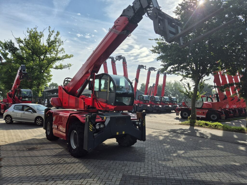 MAGNI RTH 5.23 D/C - Telehandler: gambar 5 MAGNI RTH 5.23 D/C - Telehandler: gambar 5