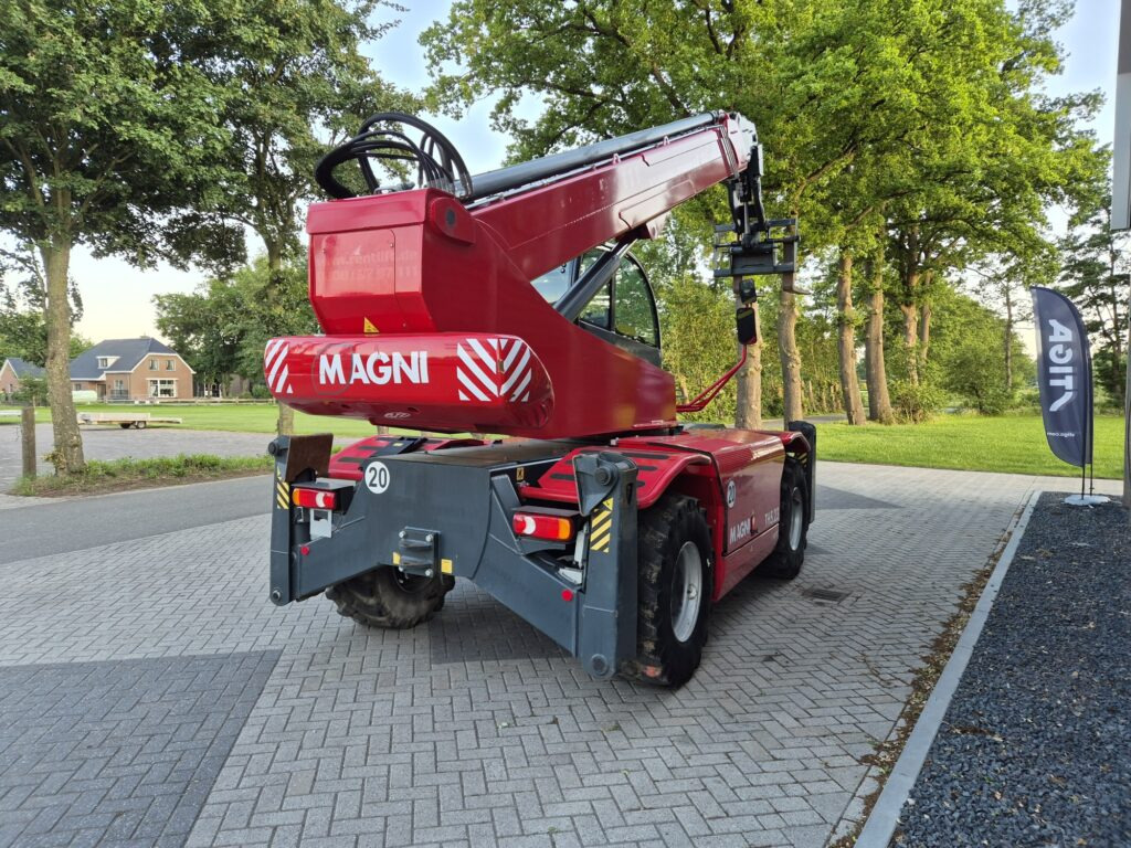 MAGNI RTH 5.23 Smart D/C - Telehandler: gambar 5 MAGNI RTH 5.23 Smart D/C - Telehandler: gambar 5