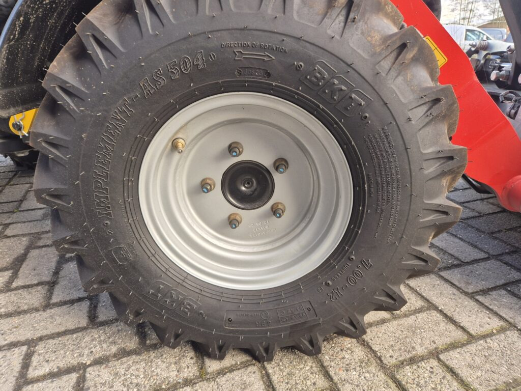 Pemuat ringkas MANITOU MLA 2-25H miniloader: gambar 7 Pemuat ringkas MANITOU MLA 2-25H miniloader: gambar 7