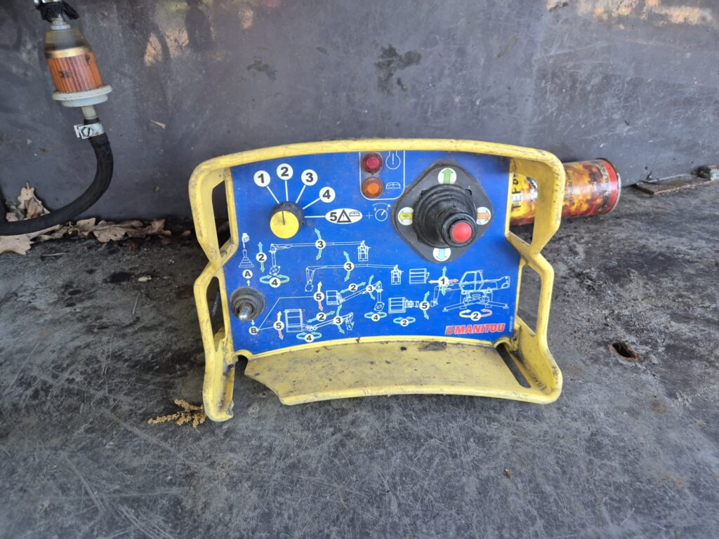 Telehandler MANITOU MRT 2150 M-series: gambar 8 Telehandler MANITOU MRT 2150 M-series: gambar 8