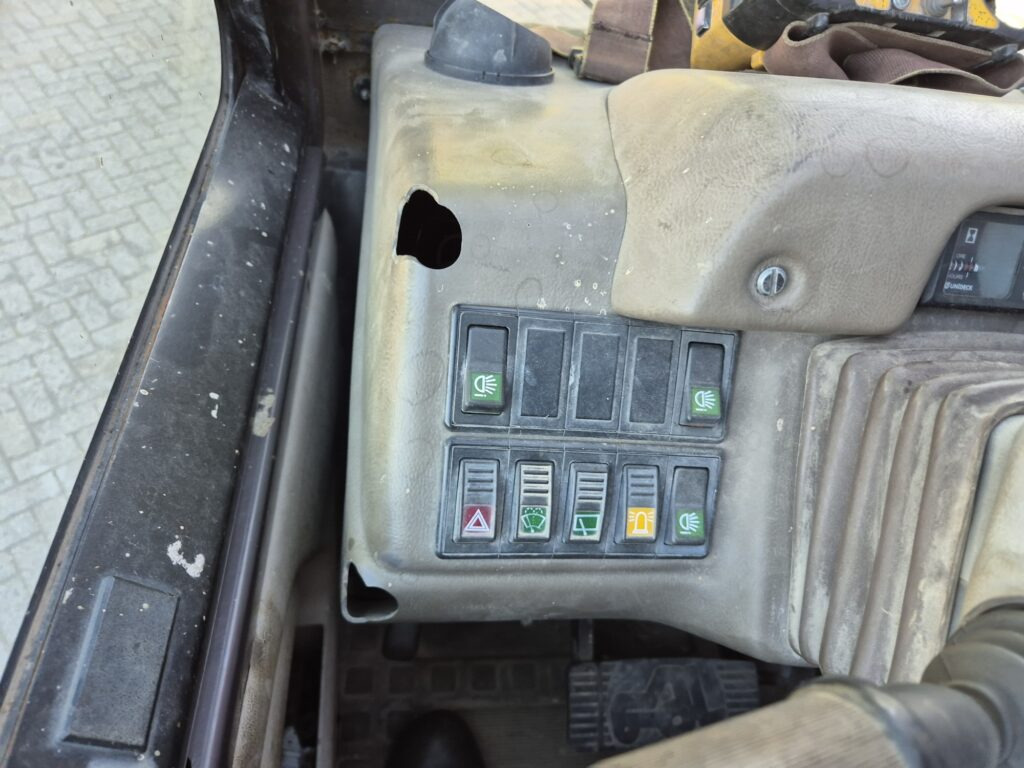 Telehandler MANITOU MRT 2150 M-series: gambar 16 Telehandler MANITOU MRT 2150 M-series: gambar 16